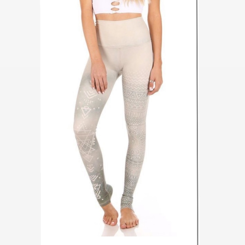 Mika Yoga Wear Kaya Legging (Mystic Henna Cloud)